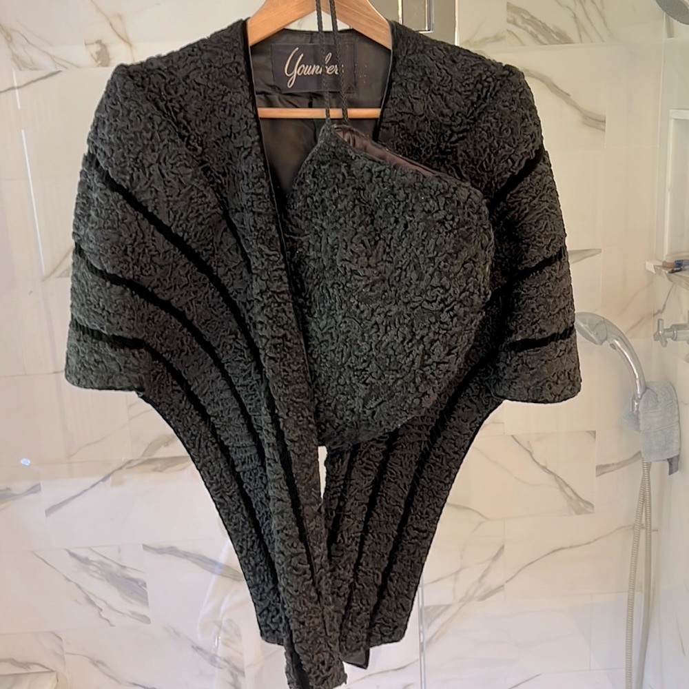 Make me an Offer! Vintage 40’s Persian Lamb Cape and Muff with Zipper Pocket